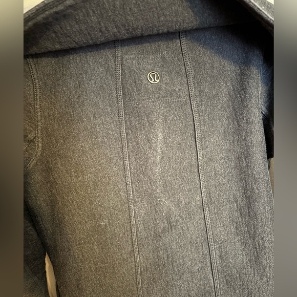 Lululemon Athletica Virasana Blanket Wrap Coat - Picture 10 of 17